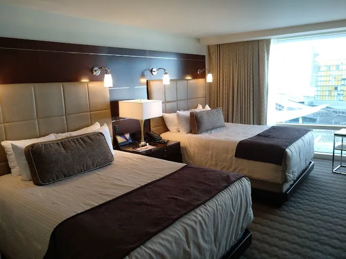 Sunrise Gardens Picture 6