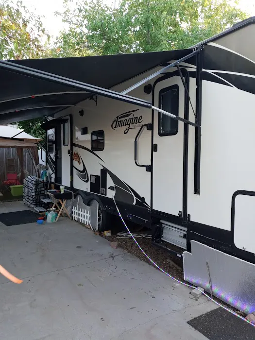 Price Ryan Trailer Park Picture 9