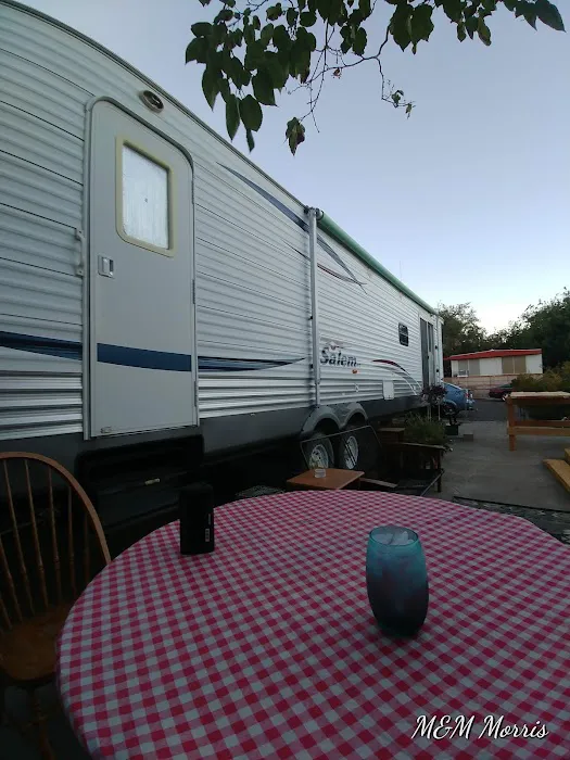 Price Ryan Trailer Park Picture 6