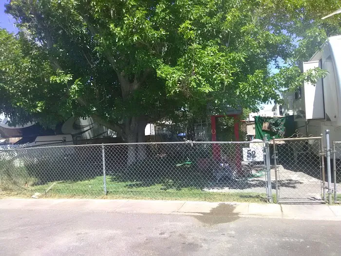 Price Ryan Trailer Park Picture 1