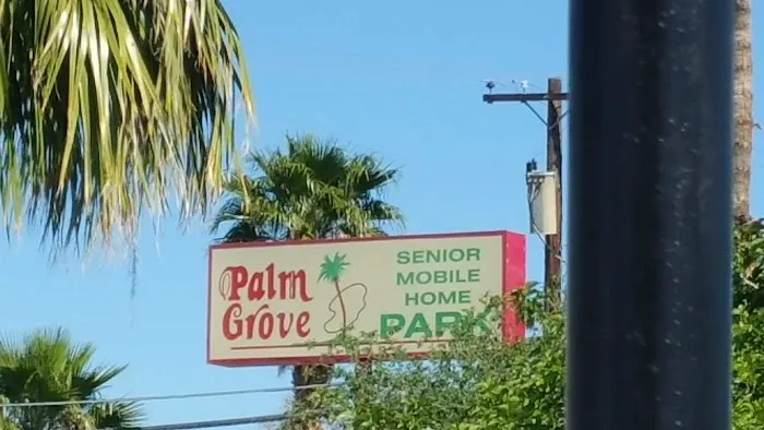 Palm Grove mobile park Picture 3