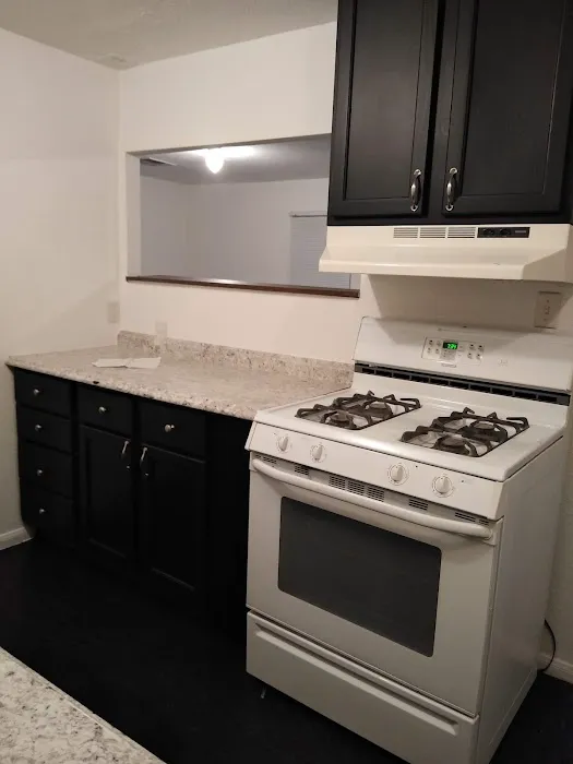 Whispering Sands Mobile Home Park Picture 5