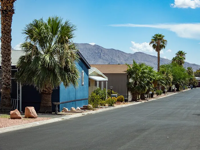 Sunset Vista Office - A Cobblestone Community Picture 4