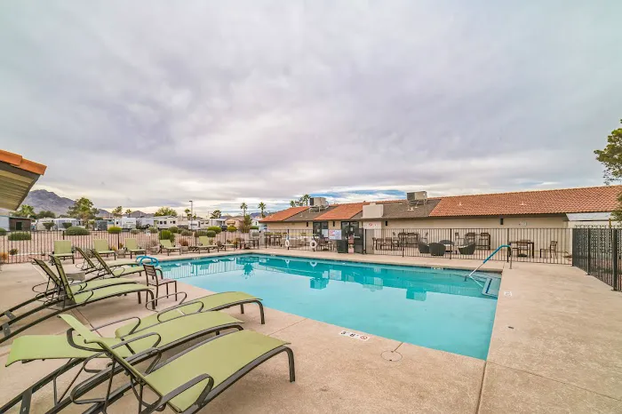 Canyon Heights, all-age manufactured homes community Picture 5