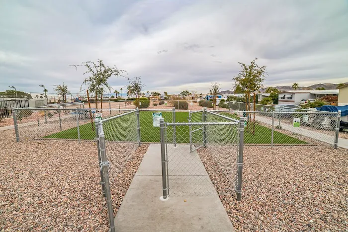 Canyon Heights, all-age manufactured homes community Picture 8