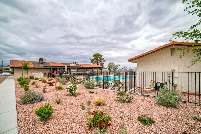 Canyon Heights, all-age manufactured homes community Picture 1