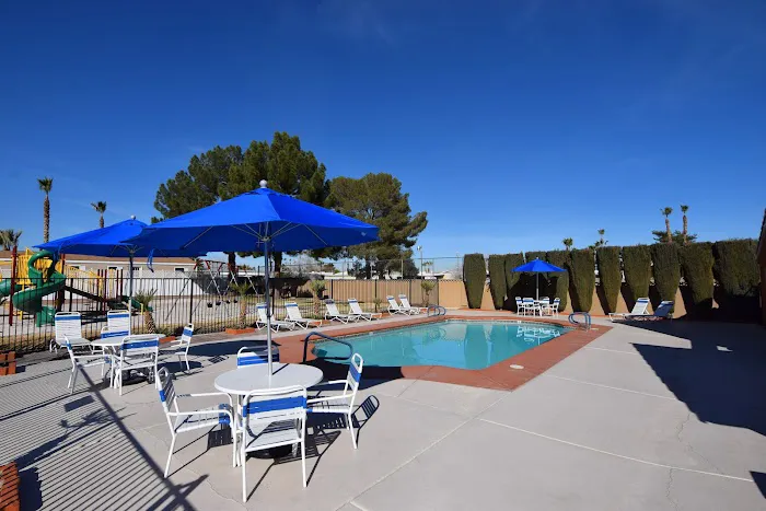 Millennium Estates Manufactured Home Community Picture 3