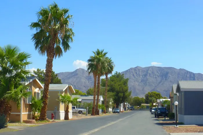 Millennium Estates Manufactured Home Community Picture 10