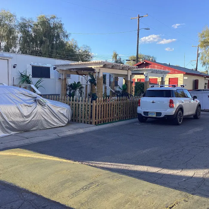 AAA Mobile Home Park Picture 10