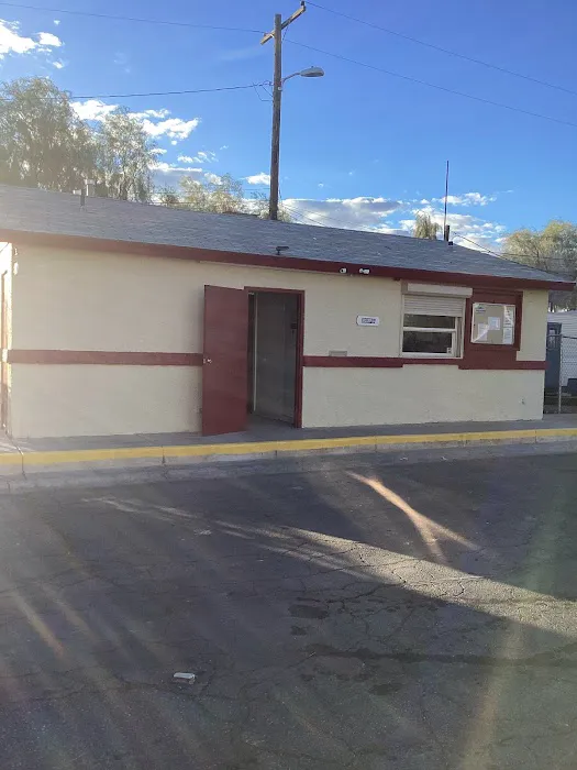 AAA Mobile Home Park Picture 7