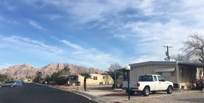 Desert Mobile Home Park Picture 10