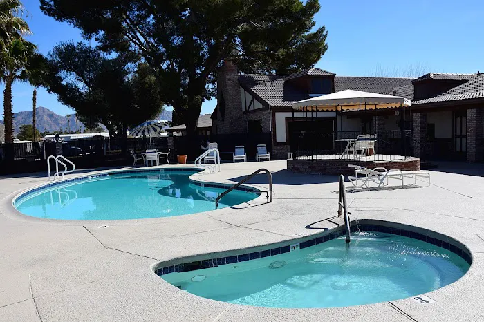 Three Crowns Manufactured Home Community Picture 7