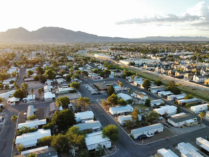 Sunrise Oaks Manufactured Home Community Picture 1