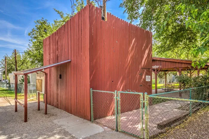 Bramblewood 55+ mobile home park Picture 4