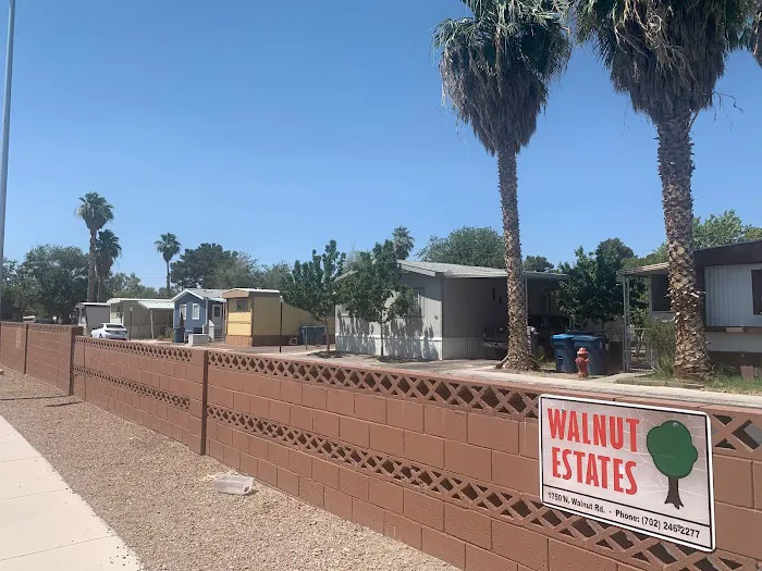 Walnut Family Mobile Home Park Picture 10