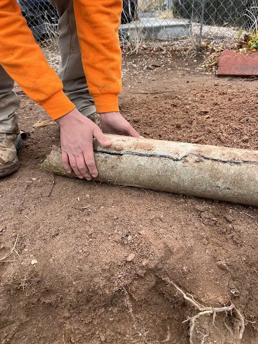 Moore's Mobile Home Park Picture 4