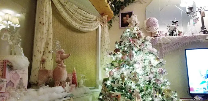 Moore's Mobile Home Park Picture 7