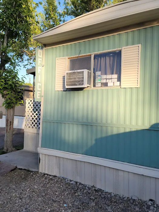 Acacia Mobile Home Park Picture 1