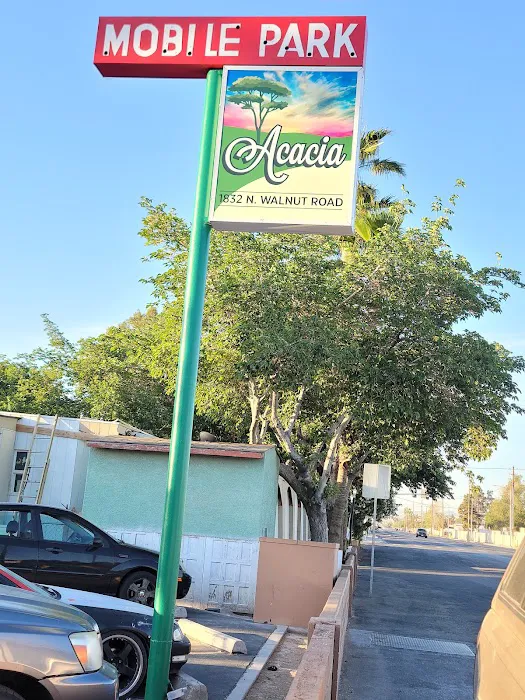 Acacia Mobile Home Park Picture 2