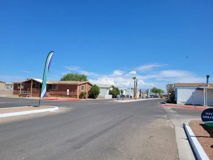 Santiago Manufactured Home Park Picture 10