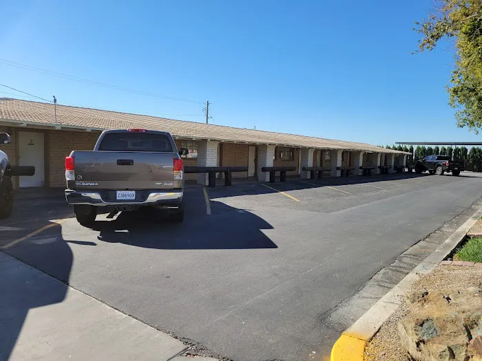 Hitchin' Post RV Park & Motel Picture 7