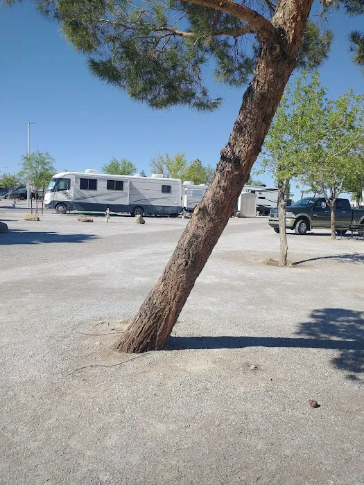 Hitchin' Post RV Park & Motel Picture 1