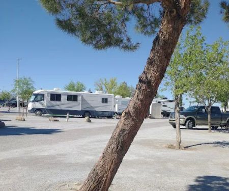 Hitchin' Post RV Park & Motel