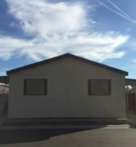 Storeyville Mobile Home Resort Picture 9