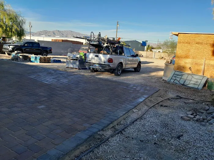 Desert Winds Mobile Home Park Picture 4