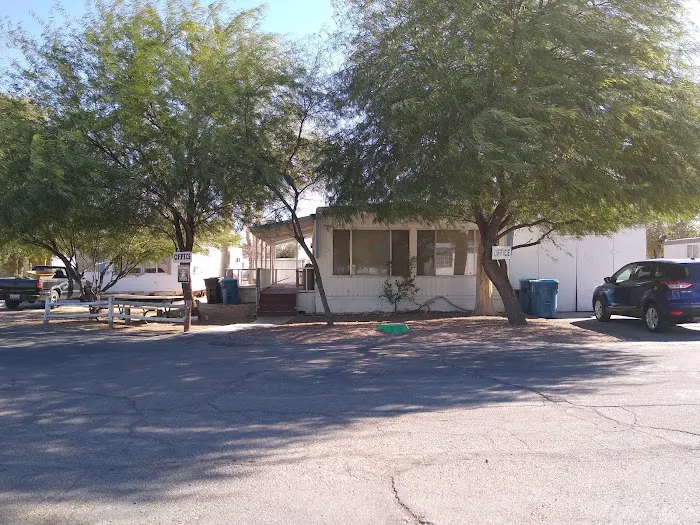 BlueBird Mobile Home Park Picture 4