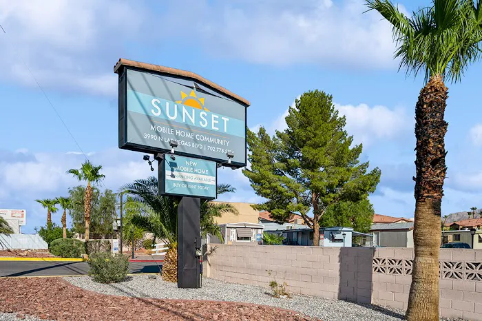 Sunset Mobile Home Park Picture 7