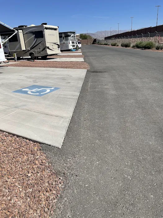 Desert Eagle RV Park on Nellis AFB Picture 7