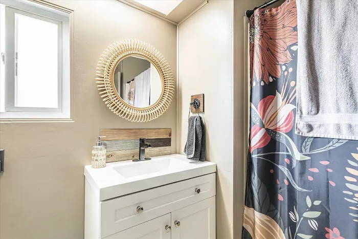 Mountain Springs Mobile Home Park Picture 10