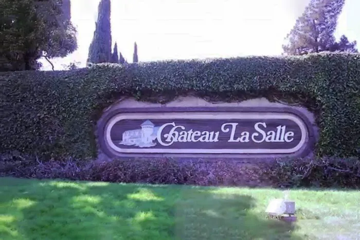 Chateau La Salle Picture 2