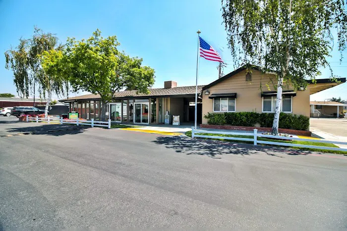 Pepper Tree Estates Picture 6