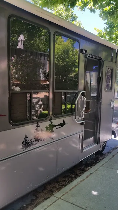 Sleepy Hollow Trailer Park Picture 4