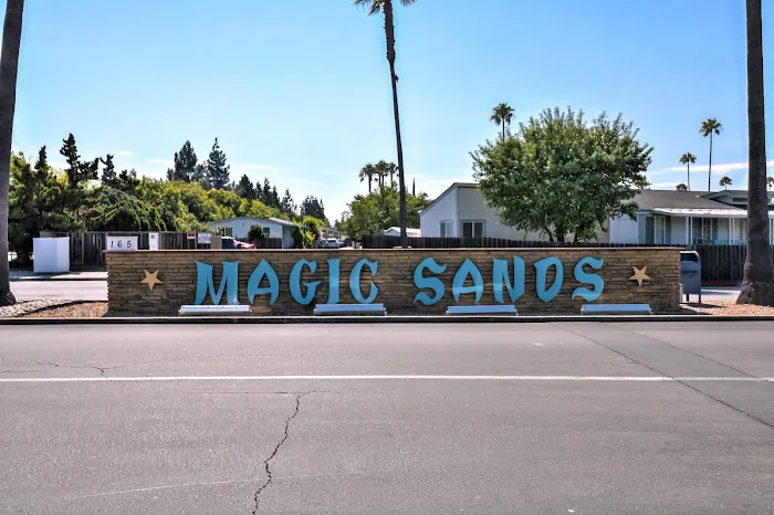 Magic Sands Picture 2