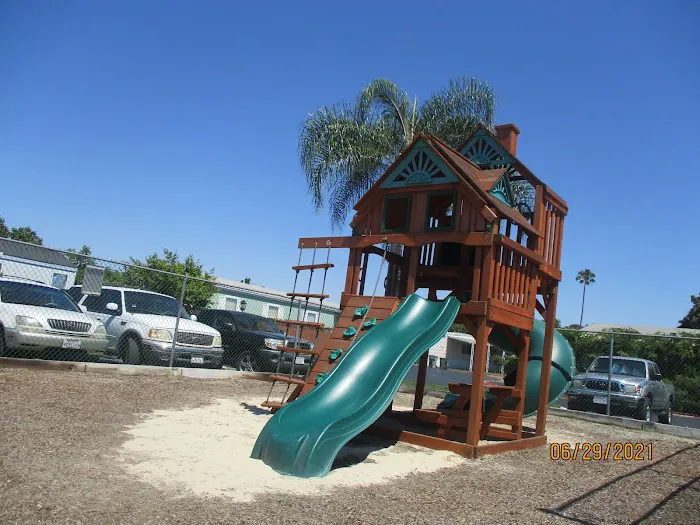 Coyote Creek Mobile Home Community Picture 5