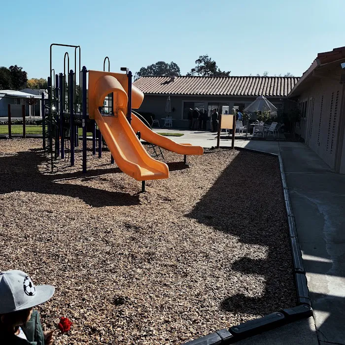 Spanish Cove Mobile Home Park Picture 9