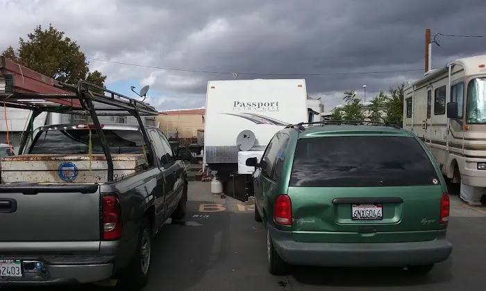 Foothills Mobile Home Park Picture 5