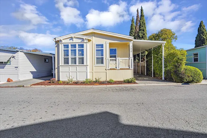 Silicon Valley Village MHP Picture 3