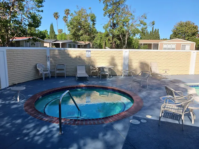 Oak Crest Estates Picture 2