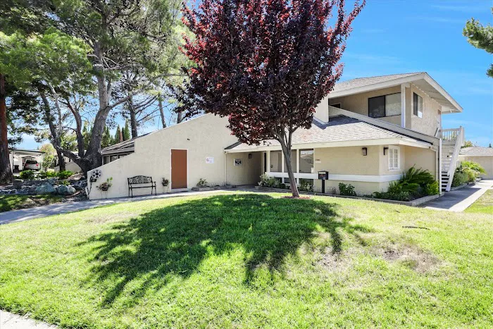 Oak Crest Estates Picture 8