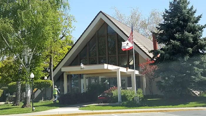 Woodlands Estates Picture 3