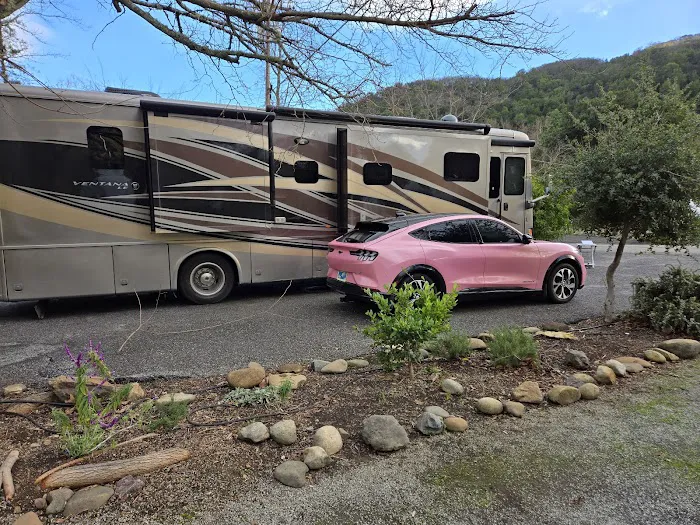 Uvas Pines RV Park Picture 8