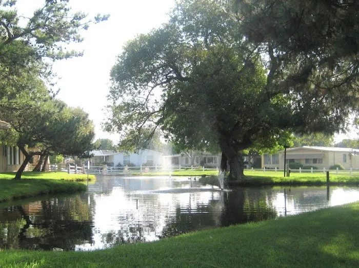 Southlake Mobile Home Community Picture 10