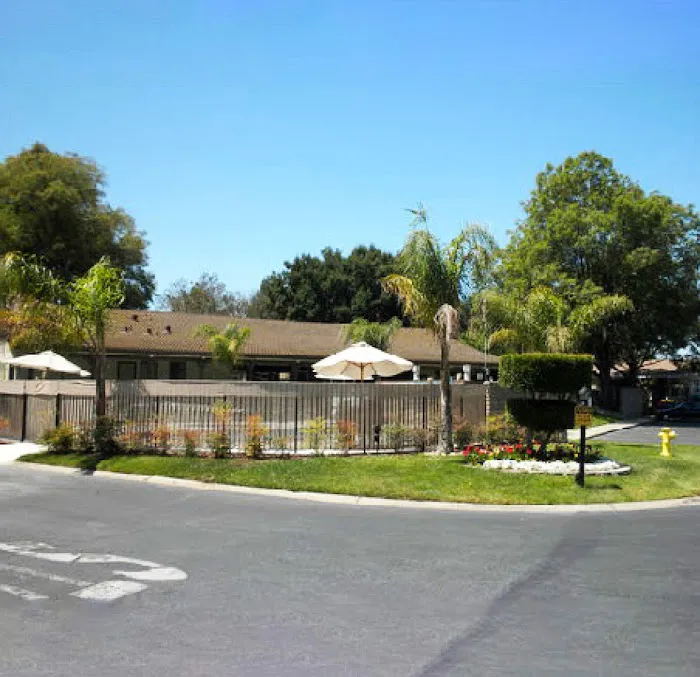 Mary Manor Estates Picture 2