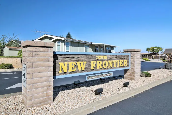 New Frontier Mobile Home Park Picture 5