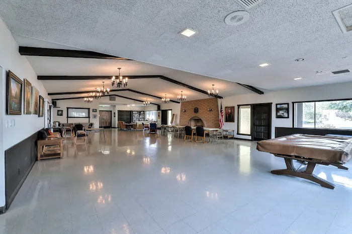 Sunset Estates Mobile Home Park Picture 5