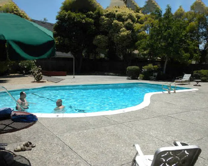 Moorpark Mobile Homes Picture 1